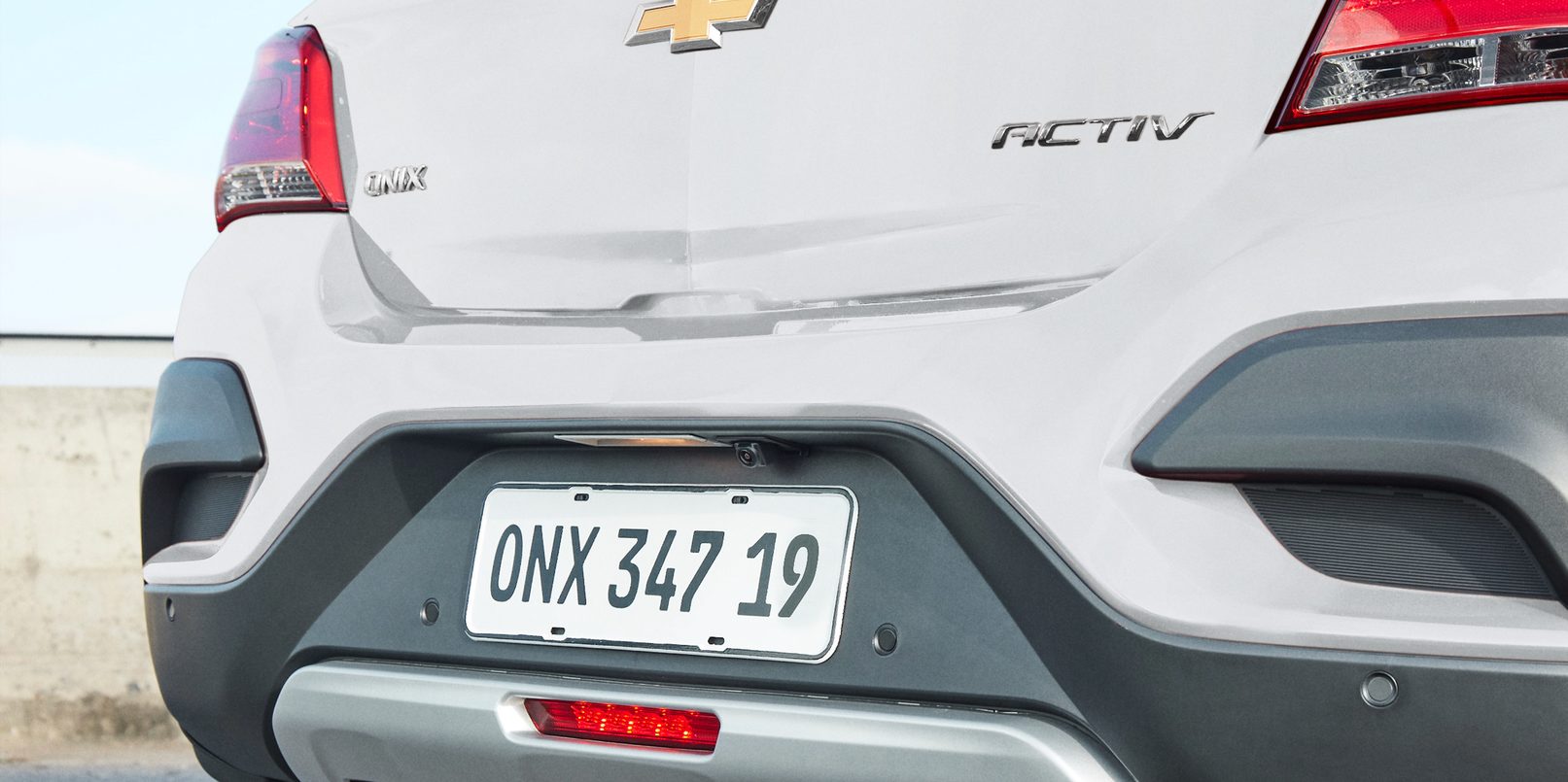Exterior - Onix Activ