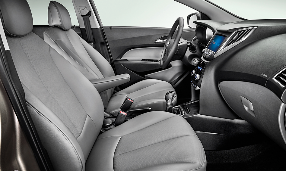 REQUINTE E CONFORTO NO INTERIOR - Novo HB20S